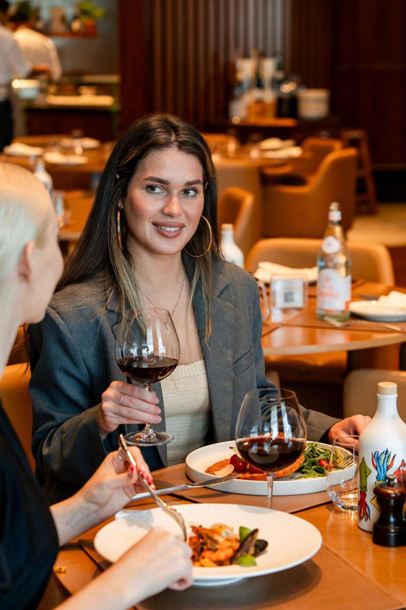 Radisson Blu Hotel, Dubai Media City Εξωτερικό φωτογραφία