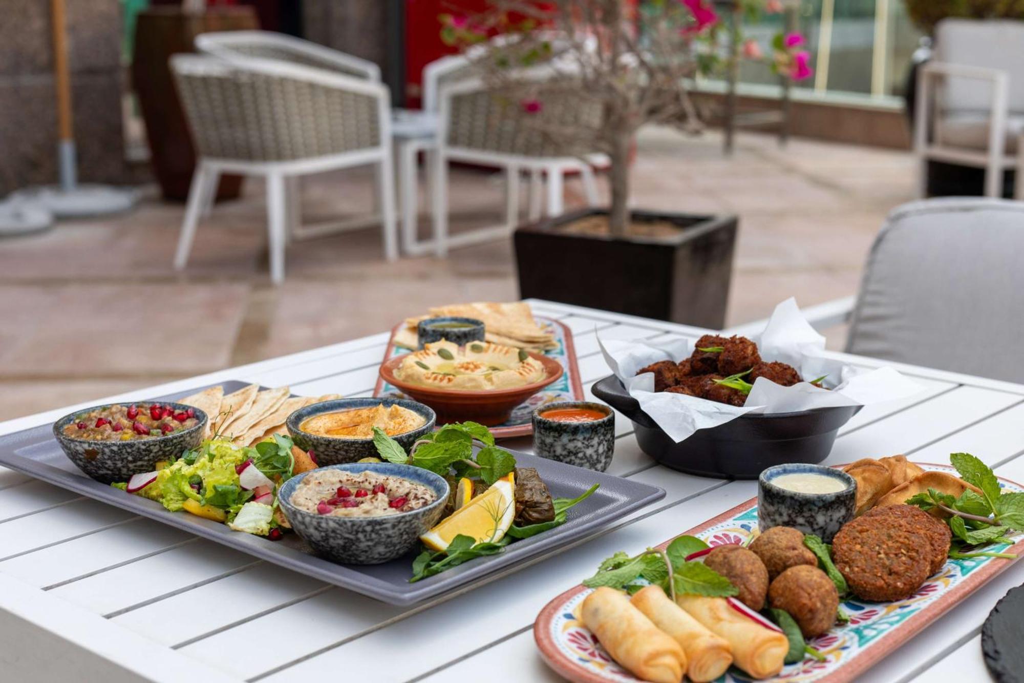 Radisson Blu Hotel, Dubai Media City Εξωτερικό φωτογραφία